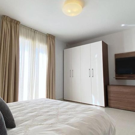 Point Sliema Sea Front Apartman Kültér fotó