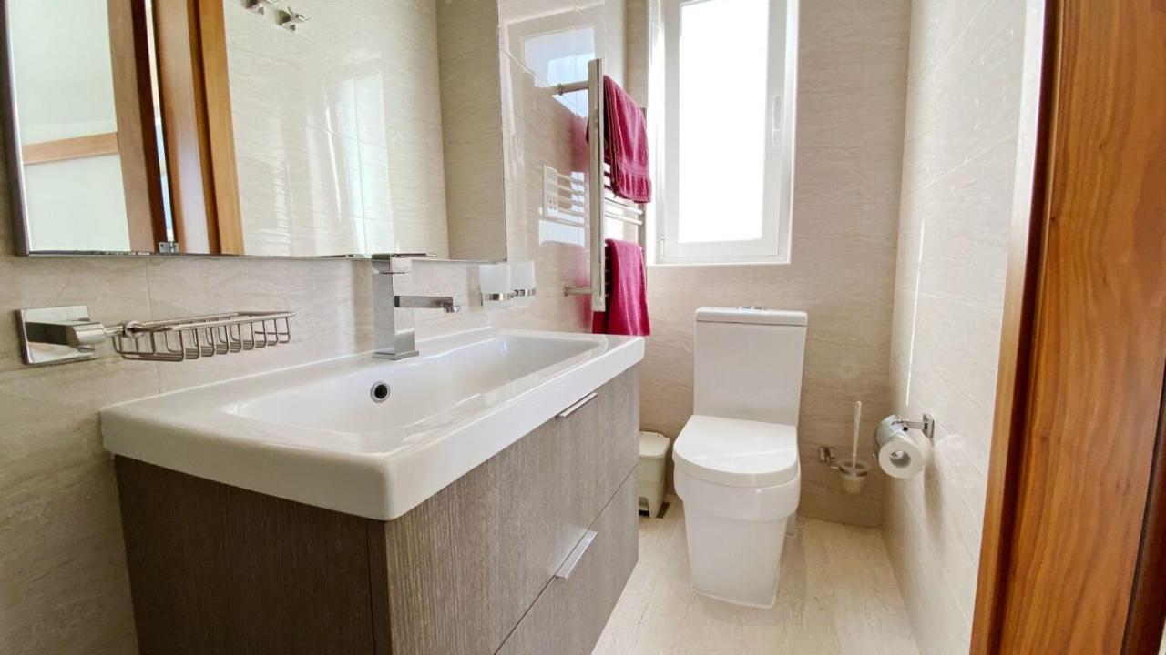 Point Sliema Sea Front Apartman Kültér fotó